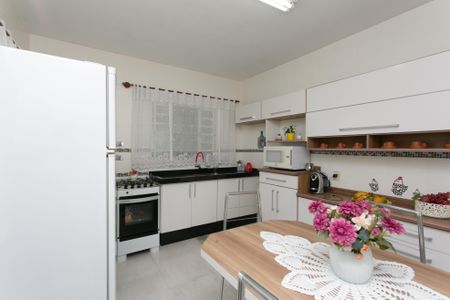 Casa à venda com 125m², 3 quartos e 1 vagaCozinha 