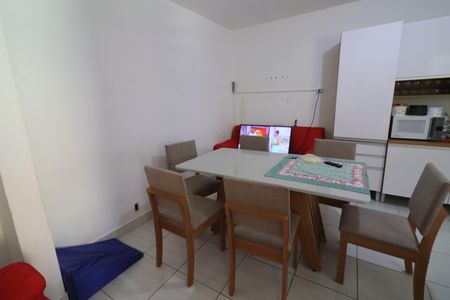 Casa à venda com 350m², 5 quartos e 3 vagasSala/Cozinha 2