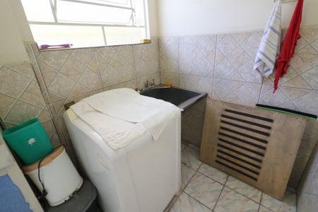 Casa à venda com 350m², 5 quartos e 3 vagasÁrea de Serviço