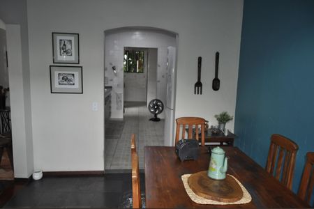 Casa à venda com 326m², 5 quartos e sem vagaSala 2