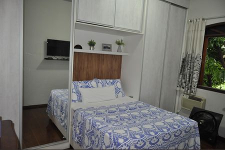 Casa à venda com 326m², 5 quartos e sem vagaSuíte 