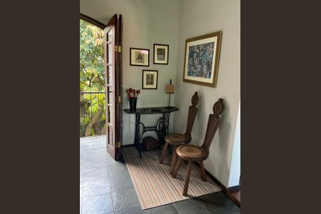 Sala de casa à venda com 6 quartos, 326m² em Piedade, Rio de Janeiro