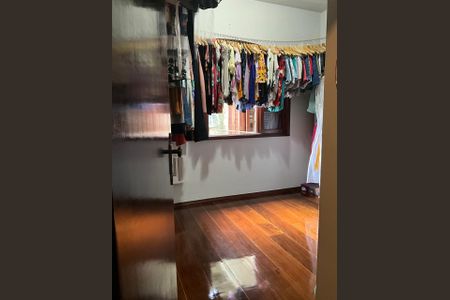 Quarto de casa à venda com 6 quartos, 326m² em Piedade, Rio de Janeiro