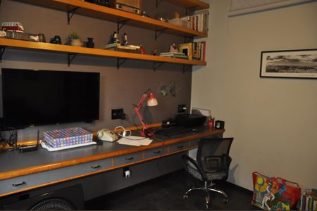 Casa à venda com 326m², 5 quartos e sem vagaQuarto 4