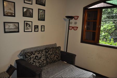 Casa à venda com 326m², 5 quartos e sem vagaQuarto 4