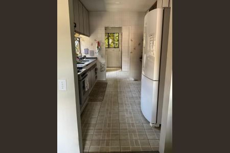 Casa à venda com 326m², 6 quartos e sem vagaCozinha