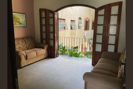 Sala de casa à venda com 6 quartos, 326m² em Piedade, Rio de Janeiro