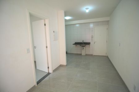 Apartamento para alugar com 33m², 1 quarto e sem vaga