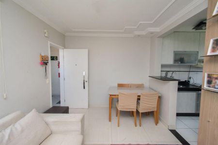 Sala de apartamento à venda com 3 quartos, 59m² em Kennedy, Contagem