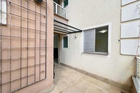 Apartamento para alugar com 61m², 2 quartos e 1 vaga