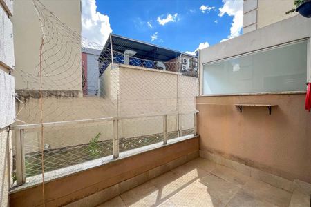 Apartamento para alugar com 61m², 2 quartos e 1 vaga