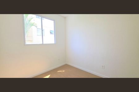 Apartamento à venda com 2 quartos, 42m² em Várzea, Lagoa Santa