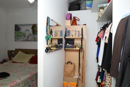 Casa para alugar com 180m², 3 quartos e sem vagaQuarto 1 - Suíte - Closet
