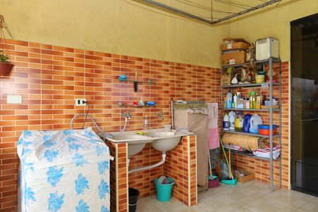 Casa para alugar com 180m², 3 quartos e sem vagaÁrea de Serviço