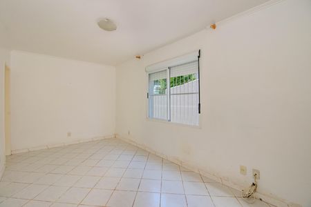 Sala de apartamento à venda com 2 quartos, 64m² em Santa Maria Goretti, Porto Alegre
