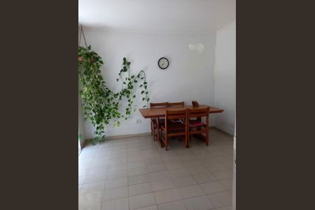 Casa à venda com 3 quartos, 158m² em Jardim Alzira, São Paulo