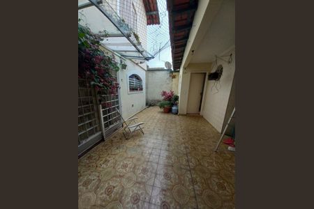 Casa à venda com 158m², 3 quartos e 3 vagas