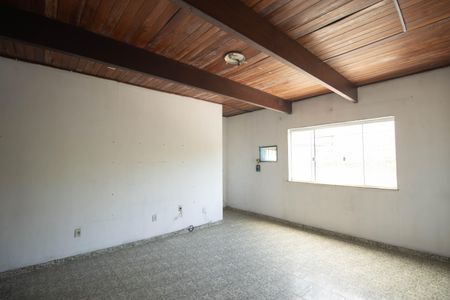 Casa para alugar com 100m², 1 quarto e 1 vagaSala