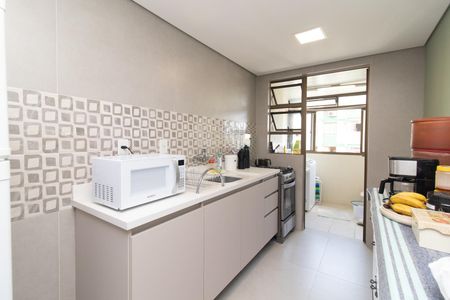 Apartamento à venda com 74m², 2 quartos e 1 vagaCozinha e Área de Serviço