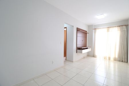 Sala de apartamento para alugar com 2 quartos, 52m² em Centro, Uberlândia