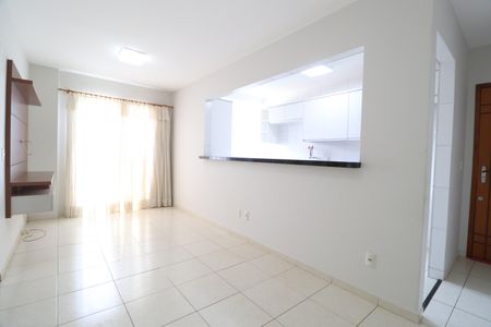 Sala de apartamento para alugar com 2 quartos, 52m² em Centro, Uberlândia