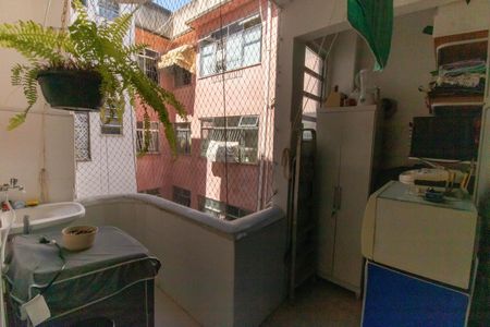 Apartamento à venda com 70m², 2 quartos e sem vagaÁrea de Serviço