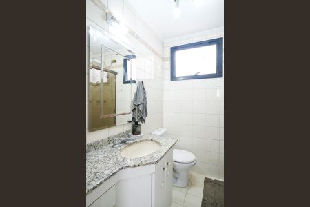 Apartamento à venda com 90m², 3 quartos e 1 vagaBanheiro da suíte 