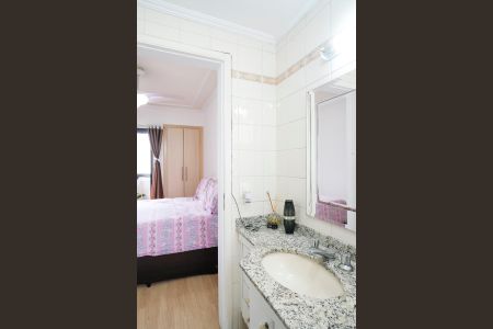 Apartamento à venda com 90m², 3 quartos e 1 vagaBanheiro da suíte 