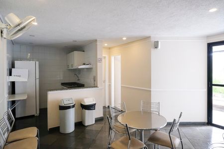 Apartamento à venda com 90m², 3 quartos e 1 vagaSalão de festas