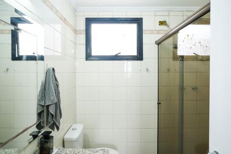 Apartamento à venda com 90m², 3 quartos e 1 vagaBanheiro da suíte 