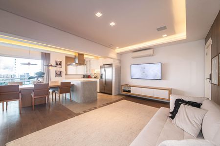 Apartamento para alugar com 152m², 2 quartos e 2 vagasSala