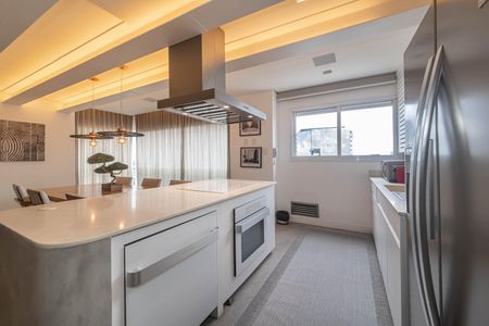 Apartamento para alugar com 152m², 2 quartos e 2 vagasCozinha