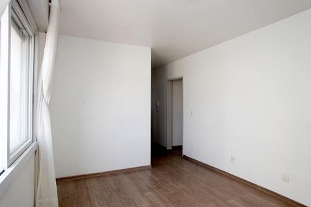 Sala de apartamento para alugar com 1 quarto, 45m² em Azenha, Porto Alegre