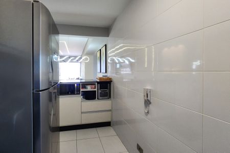 Apartamento à venda com 66m², 2 quartos e 2 vagas Apartamento à venda com 66m², 2 quartos e 2 vagasCozinha