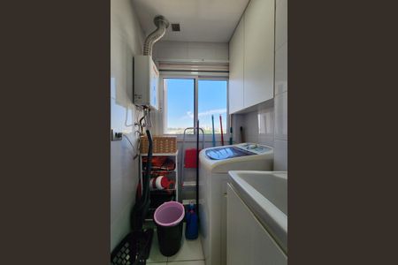 Apartamento à venda com 66m², 2 quartos e 2 vagas Apartamento à venda com 66m², 2 quartos e 2 vagasÁrea de Serviço