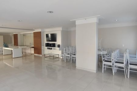 Apartamento à venda com 148m², 3 quartos e 3 vagas Apartamento à venda com 148m², 3 quartos e 3 vagasÁrea comum - Salão de festas