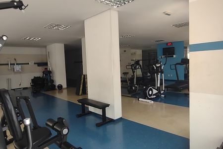 Apartamento à venda com 148m², 3 quartos e 3 vagas Apartamento à venda com 148m², 3 quartos e 3 vagasÁrea comum - Academia