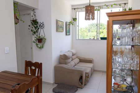 Sala de apartamento para alugar com 2 quartos, 47m² em Campo Grande, Rio de Janeiro