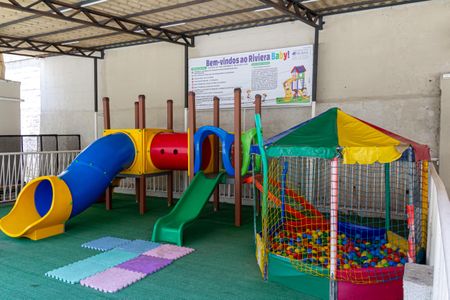 Apartamento para alugar com 47m², 2 quartos e 1 vaga Apartamento para alugar com 47m², 2 quartos e 1 vagaÁrea comum - Playground