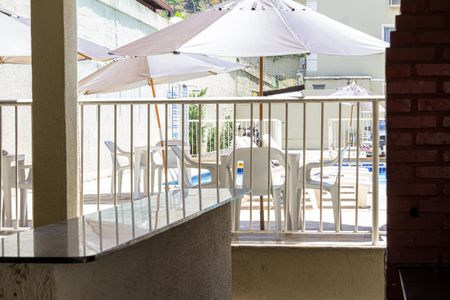 Apartamento para alugar com 47m², 2 quartos e 1 vaga Apartamento para alugar com 47m², 2 quartos e 1 vagaÁrea comum - Piscina