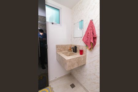 Casa à venda com 100m², 3 quartos e 3 vagasLavabo