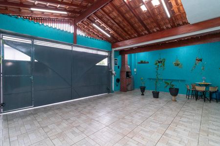 Casa à venda com 100m², 3 quartos e 3 vagasGaragem