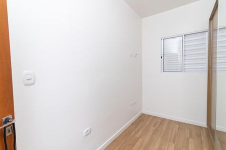 Casa à venda com 100m², 3 quartos e 3 vagasQuarto 2