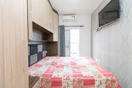 Casa à venda com 100m², 3 quartos e 3 vagasSuíte