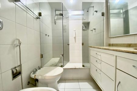 Apartamento à venda com 125m², 3 quartos e 1 vagaSuite 