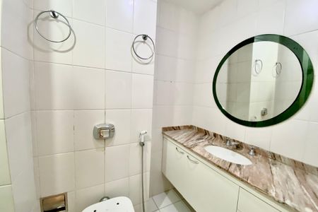 Apartamento à venda com 125m², 3 quartos e 1 vagaBanheiro social 