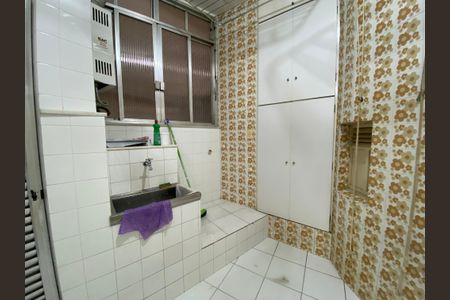 Apartamento à venda com 125m², 3 quartos e 1 vagaÁrea de Serviço