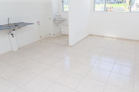 Sala de apartamento para alugar com 2 quartos, 32m² em Campo Grande, Rio de Janeiro