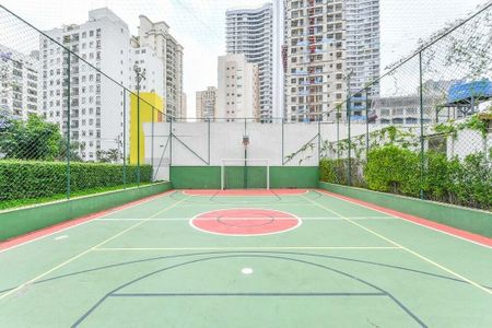 Apartamento à venda com 72m², 1 quarto e 2 vagas