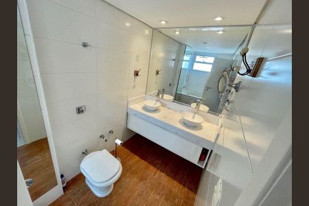 Apartamento à venda com 3 quartos, 147m² em Vila Mariana, São Paulo